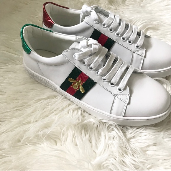 SOLD 🐝 - Picture 3 of 8